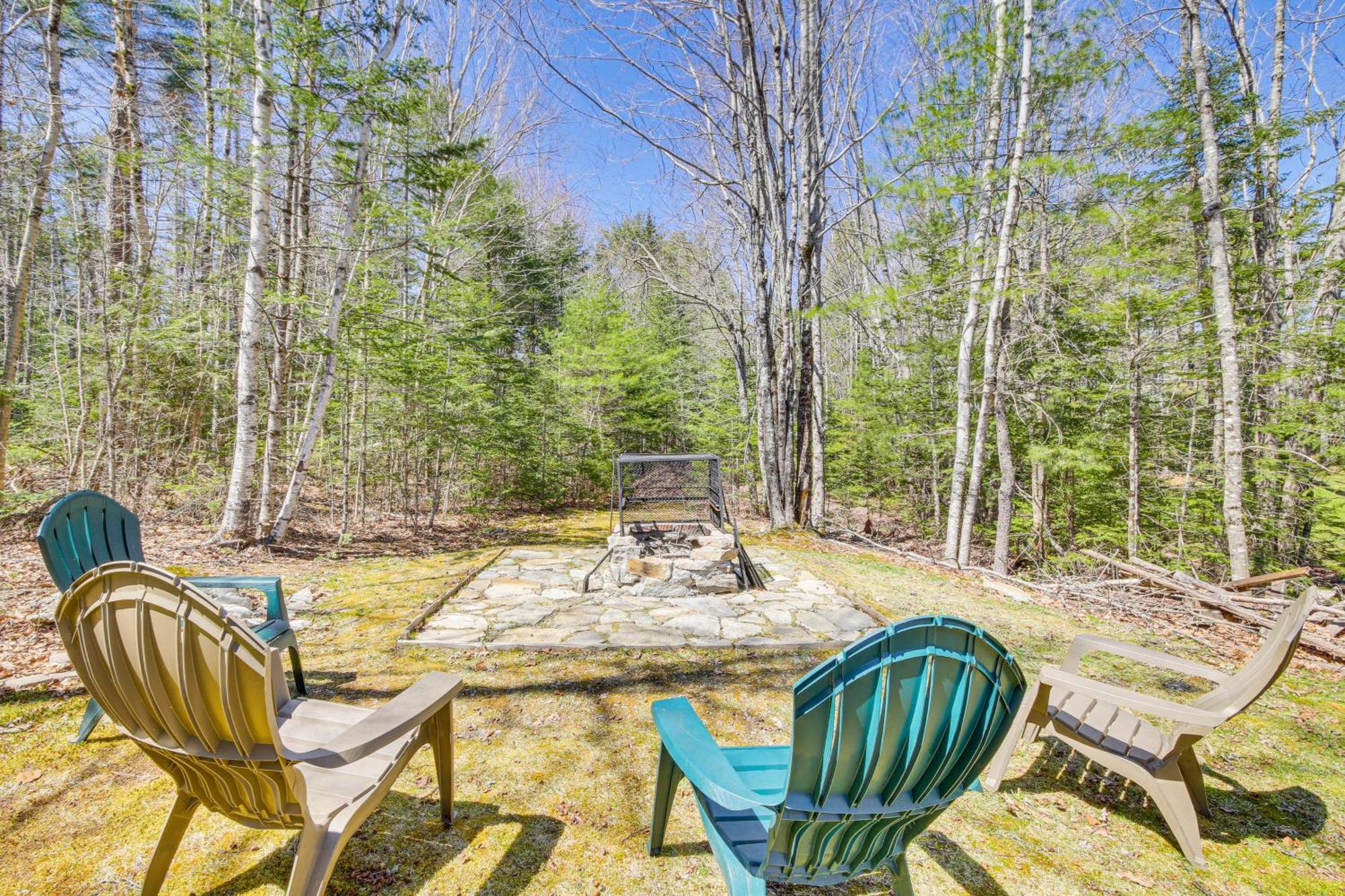 Rustic Searsport Cabin Loft And Sunroom On 10 Acres ภายนอก รูปภาพ